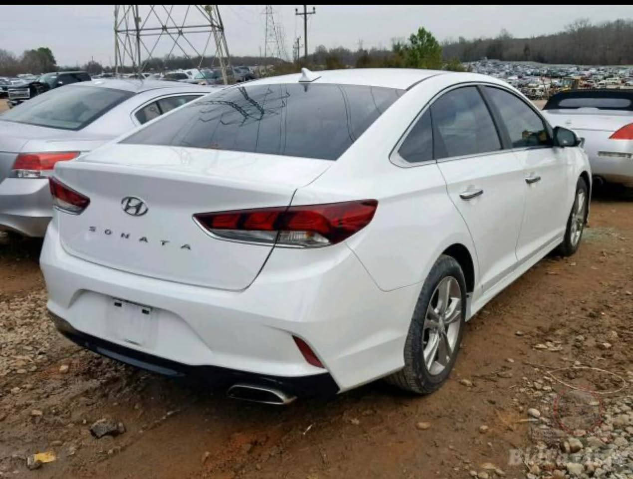 ضرر سيارة واضحة 
سيارة ليبل واحد بدون دواخل مكفولة من لغود وشواصي
صور أمريكية واضحات
سيارة بيه شويه جراد بسبب لون
تعرّف لون ابيض صدفي يجرد
بلعافيه ع ياخذها المقدادية, ديالى


**إذا كنت صاحب هذا الإعلان وتريد حذفه لأي سبب، رجاءا أرسل رسالة إلى الدعم الفني**