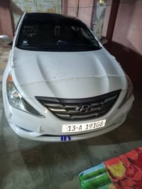 سوناته وارد امريكي 2013 سياره جاهزه ونضيفه من الداخل والخارج السياره م...