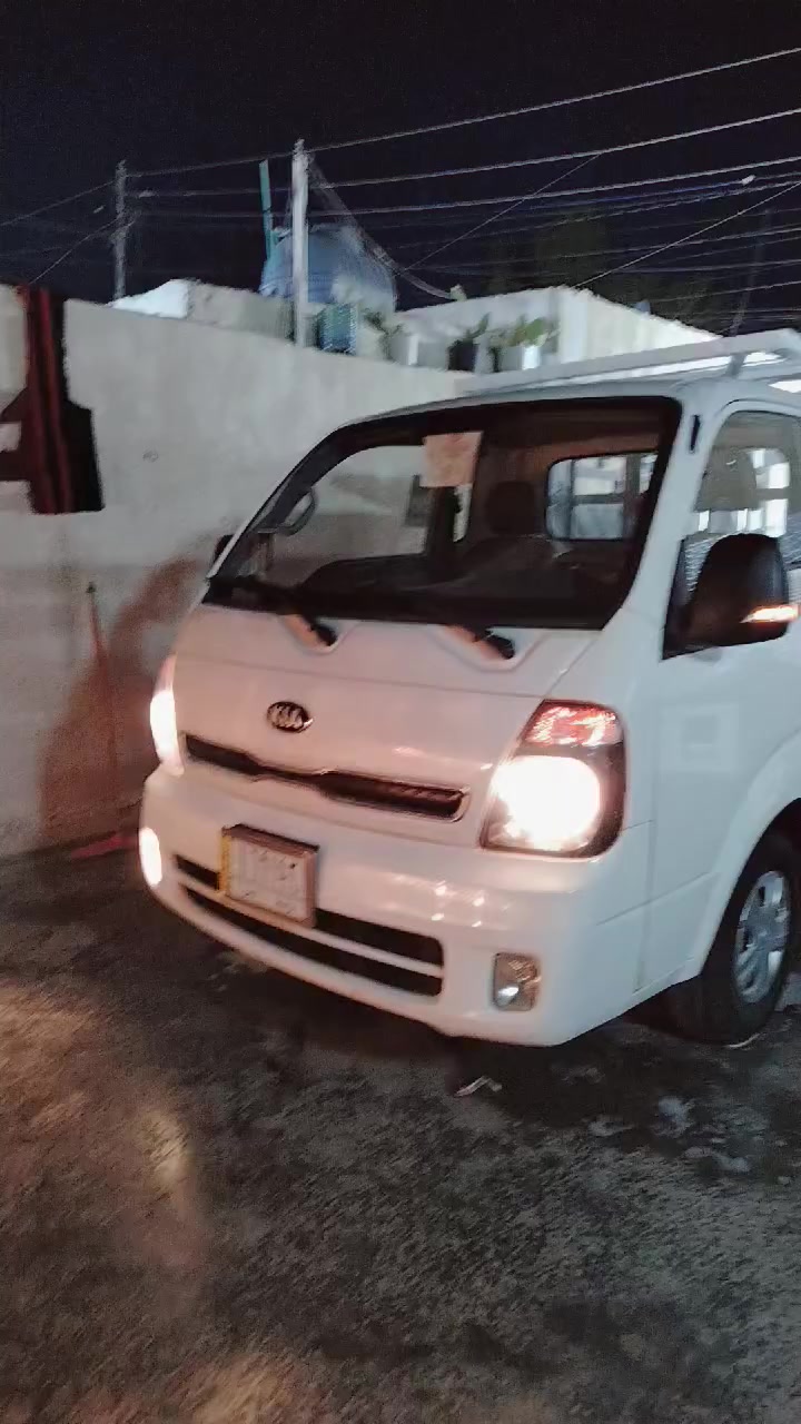 سلام عليكم كيه موديل 18
سياره مكفوله كفاله عامه
رقم واسط انكليزي
سياره جديده وشرط السونار
مكان بغداد العبيدي
الهاتف ***********
