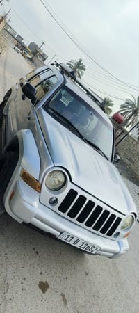 جيب ليبرتي فول مديل2007 رقم بغداد  انكليزي بسمي   مكينه وكير كله جديد ...