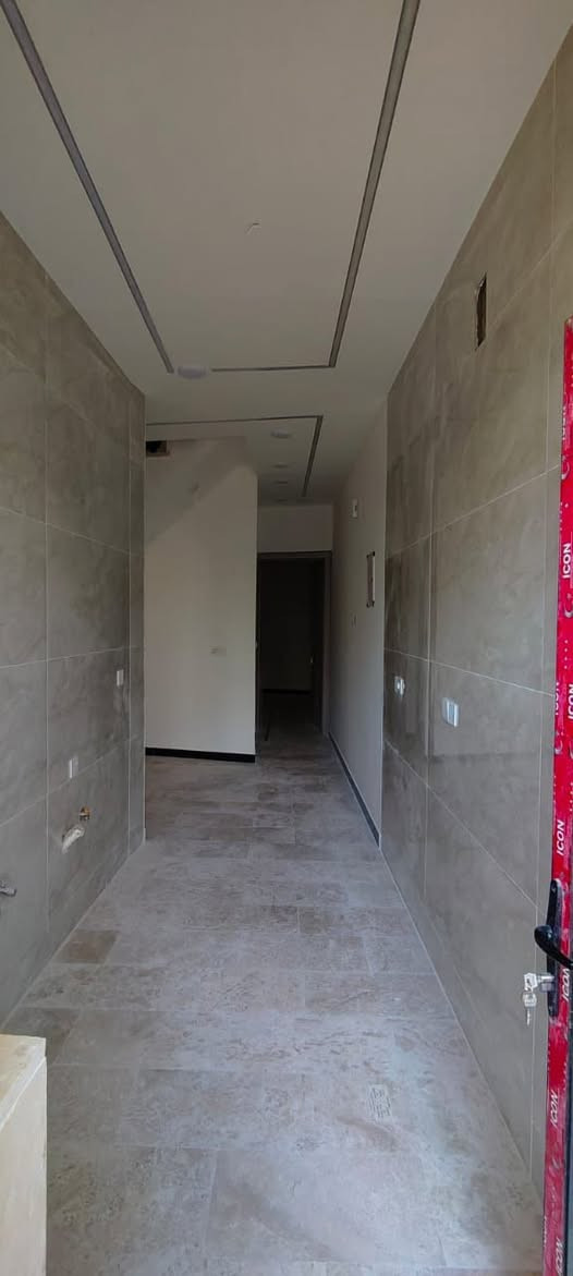 للبيع 75 متر السيديه الضباط مربع القاده ثلاث غرف وصاله مطبخ صحيات 
جبهه 6
للاستفسار الاتصال على الارقام 
***********
***********
