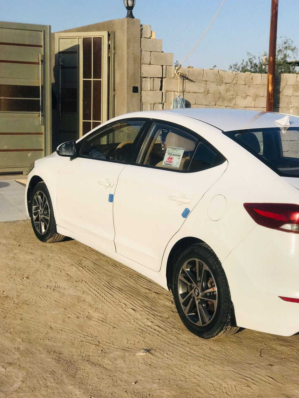 السلام عليكم النترا ٢٠١٧ خليجي سياره جديده  ماشيه ١٤٦ الف استخدام شخصي مكفوله من الضربه والتبديل والفتح عدا رشات صبغ فقط من دون حادث قوي محرك وكير وحداديه وتبريد جاهزه ماعايزه برغي رقم ذي قار سنويه لل٢٨ مكانه الناصريه مركز السعر ١١٥ للاستفسار 
***********
*********** ناصرية, ذي قار
