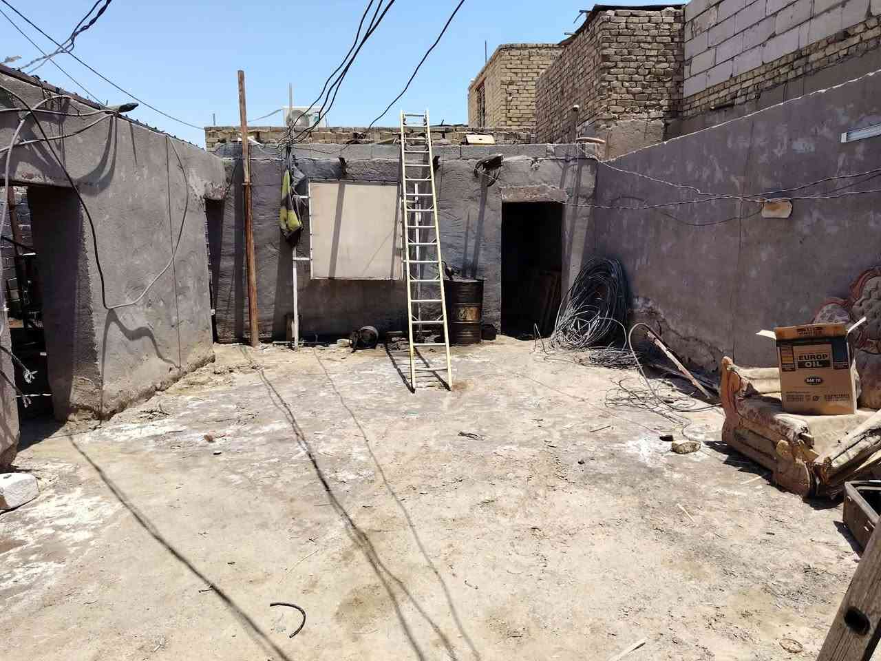 سلام عليكم موقع للبيع بي مكاين شتاير ٢٤ولف مكينتين بي وحده تشتغل وحده حتياط بي حصت كاز٢٧٠ كيفي حمله ٨٠٠ مكان الموقع ديوانيه قضاء الشافعيه رقم صاحب لموقع ***********
