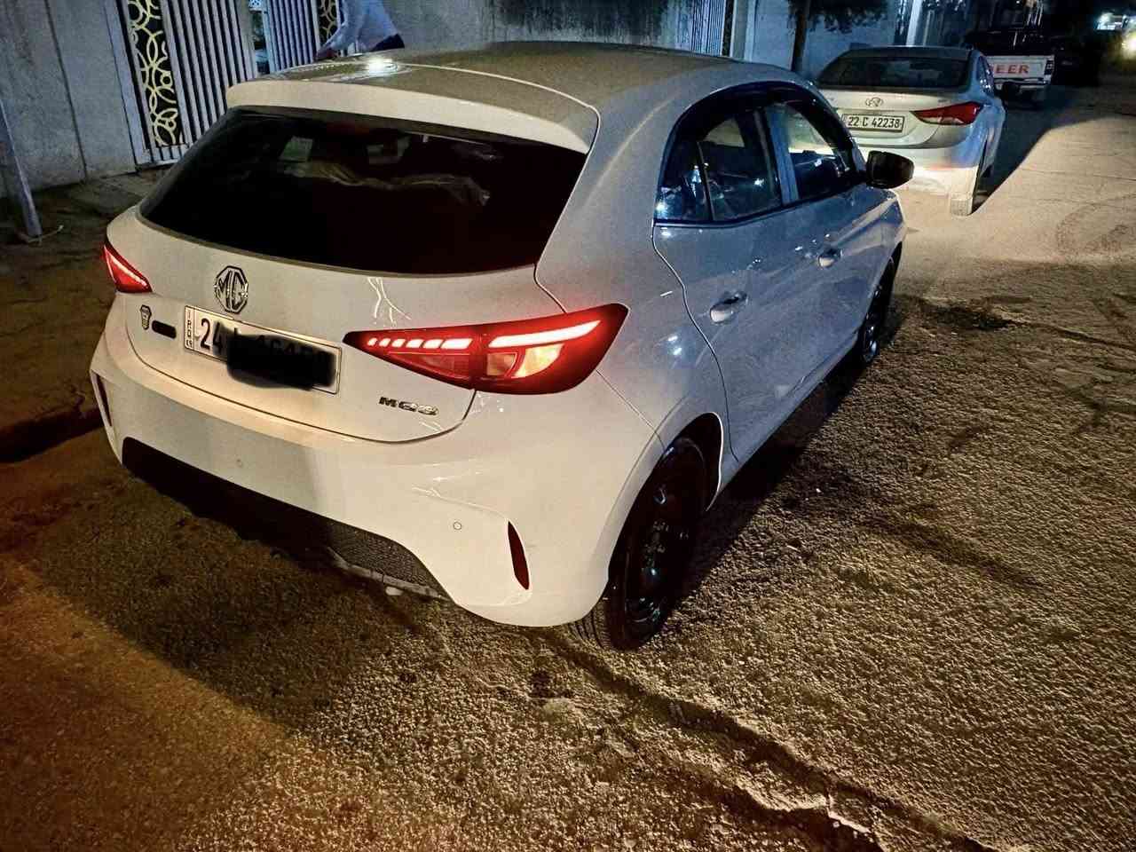 MG 2025
ابيض 

مشي السيارة 8KM 

بيها ضمان

رقم دهوك 

بدون ضرر 

مكان السيارة موصل 

السعر 105 وبيها مجال بسيط 

***********
