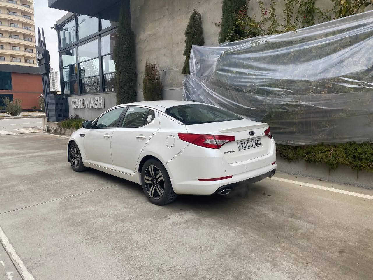 للبيع كيا أوبتيما 2013 – خليجي✅

سعرها ادخل ع رابط https://t.me/carssofiraq/15578

🚗 الموديل: 2013
🌍 المواصفات: خليجي
⚙️ المحرك: 4 سلندر
🛢️ القير: أوتوماتيك + عادي (بادل شفت) 
   الصبغ : نص جاملغ خلفي فقط 
📍 موقع السيارة : السليمانية 
🎨 اللون الخارجي: أبيض

المواصفات والميزات:
فول ماعدا البانورما 
- بصمة تشغيل 
- بصمة أبواب
- شاشة معلومات
- يدات نيكل 
- تبريد امامي وخلفي
- دبل كزوز 
- لد امامي + خلفي 
- لايت عدسة 
- تحكم بالمقود
- أنوار LED نهارية
- مرايا كهرباء مع إشارات
- نظام ABS 
مكان سليمانية 
تلفون ***********

.

🚗اعرض سيارتك ع اقوى قناة تلكرام للبيع و شراء سيارات ادخل ع رابط 
👇👇
https://t.me/carssofiraq
