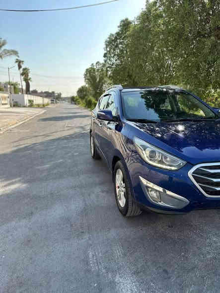 توسان موديل ٢٠١٢ نضيفه جاهزه بيها صبغ مثل ماوضح بسونار مكينه كير تبريد صدر خير من الله لبيع فقط 
شراي يتصل 
***********
سعر ١١٠ وبيها مجال لشراي بغداد
