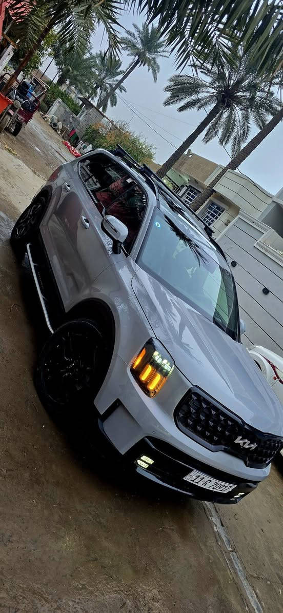 تيلورايد سمنتي اكس لاين  برستيج اعله قئه بيهن
حادث موضح بل صور موديل 24 ماشيه 15
مرقم شهداء دخول جديد 

السعر مناسب 26500 يعني 265 ورقه 
*********** اسيا 

*********** زين 
المواصفات 
1 بصمه ابواب وتشغيل وصندوق 
2 فتحتين بانوراما 
3 خمس كامرات 360 درجه 
4شاشه جبيره كار بلي
5 داخل اسود  منفصل
6 كشنات جلد ومساج 
7 رادار امامي توقف ذاتي 
8رادار خلفي ايضا توقف عند الخطر 
9نقاط عمياء 
10 قيادةذاتيه 
11 حساس امامي
12حساس خلفي 
13 سبعه راكب 
14ثلاث قطع تبريد منفصل
15تحكمات فول 
16لايت عدستين زنون
17 داخل صاج 
18لدات داخليه 14 لون
19انضمه قيادة خمس انضمه
20 تشغيل عن بعد
21 بردات خلفيه 
22تدفئه تبريد كشنات امامي 
23تدفئه تبريد كشنات خلفي 
24صندوك كهرباء ذكي
25 مري شفط
26مري قلاب عل بك وأشاير مري
27خزن كشنات ميموري 
28 دمام صوت وسستم هارمن طاردني
29 تفتح كامرات بل دشبول ويا لاشاره
30 اوتو هولد
31هند بريك بصمه 
31منفصل سياحي
33منافذ شحن بكل الكراسي
34 ويل كب 20 بلاك
35 محرك 6 سلندر 3800 
36سقف كنتارا شامو 
37 ستيرن رجاج اثناء تنبيه
38لدات امامي خلفي 
39اناره داخليه بيضاء 
40 داتا شو
41 فور ويل 4x4
وبعد هواي مواصفات من حساسات اطارات وامطار وغيرة الى اخره
