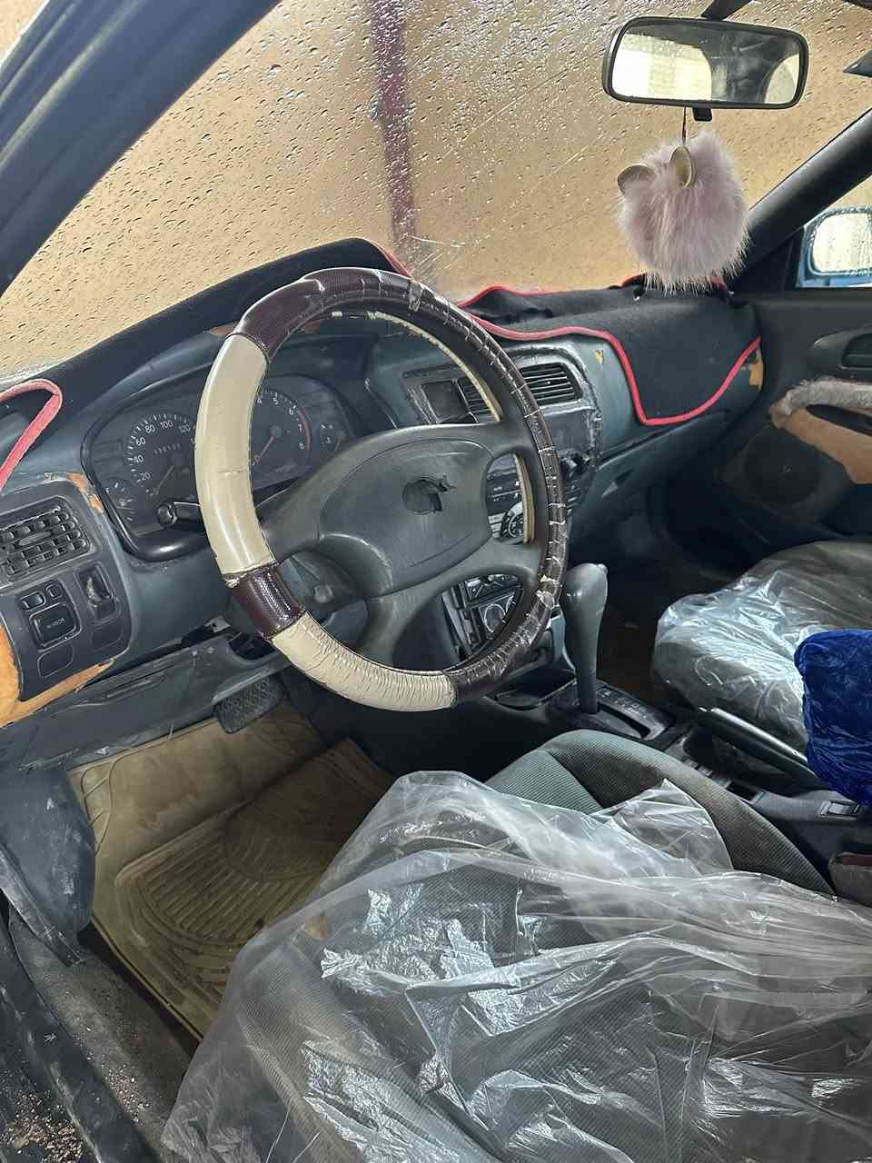 كورلا موديل 1992 سياره جديده لاخويس ولا شي سياره مصبوغه جماليه محرك كير بشرط سياره مناقصها برغي واحد سياره مال جناي /*********** 
سعر اتصل وبيك خير ودلل ❤️
