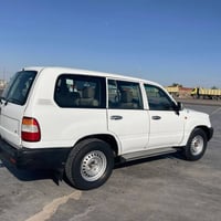 لاند كروز • ٢٠٠٥ • بغداد