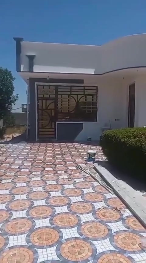 حول بيتك لتحفة فنية ✨*  
ديكورات حديثة | واجهات خارجيه | أسقف معلقة | صبغ داخلي وخارجي  
تصميم حسب ذوقك + تنفيذ بإتقان 100%  
*للاستفسار والحجز*:
 [***********_***********]  
*العنوان*: الحلة - بابل

