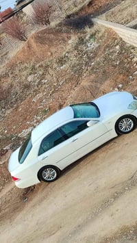 2005. گيرمةكينة گةورة ١٨٢ مووس بي دوكةل   ٢ دوكمة  شاشة بةسمة كاميرا  ...