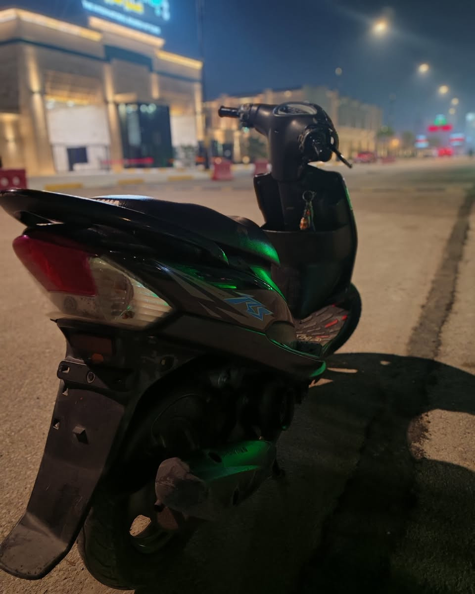 ♦ماكس عدله 

كهربائياتها فول كامله 
محرك ما مفتوح خرسه 
دهنها موتل نضيفه كلش ع فحص 
 سعر 850 
الرقم ***********  مكاني / كربلاء
