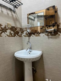 مغسله • مرايه