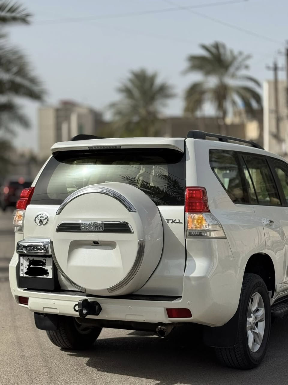 يا الله 🙏

للبيع فقط 
انضف برادو بموديله 🫡
برادو 2013 TXL

كويتية خليجية
دبل تانكي

فول مواصفات 

بصمة
تشغيل عن بعد
حساس امامي
زراك 
ثلاجة 
سلايد 
كراسي جلد
فور ويل
زنون عالي ناصي
بلوجكترات 
شاشة 
حساس خلفي
كامرة خلفية
مري طوي اوتو

الخ من مواصفات معروفة بعد 

السيارة مكفولة من الصبغ وتبديل
بيه بارد بسيط جدا ع كد اصبعين وثاني اربع اصابع 
شرط الفحص وسونار وين ميعجبك

كير ومكينة وكهربائيات كفالة شرط تراي للكويت😂

رقم بغداد انكليزي
عنوان بغداد الكرخ 
***********

السعر 29.000$
