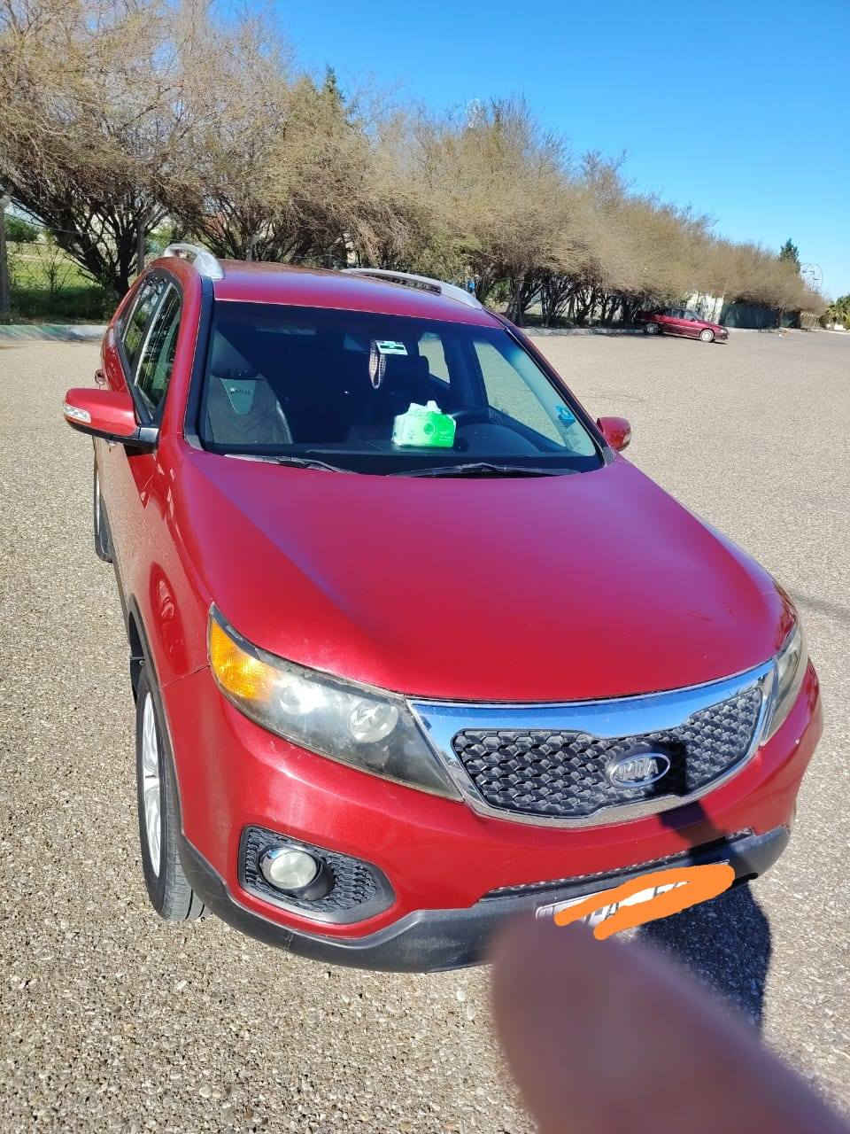 السلام عليكم للبيع كيا سورنتو موديل 11 فول بصمه كامره حساس  رقم دولي مشروع وطني سنويه 2030 تخلص بي جاملغ وبنيد صبغ مكينه وكير بلشرط شرط التحويل والغرامات السعر 135ترهم مراوس حسب القناعه رقم هاتف ***********
