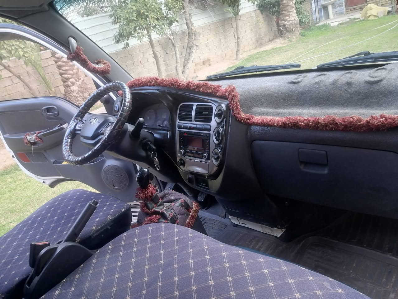 سلام عليكم عموشه 2700 موديل 2016 سياره مكفوله مكينه كير اكسن شاصي سياره تاير شركه منازل منها رقم بغداد بنفس اليوم احولك سعر 117 (***********
