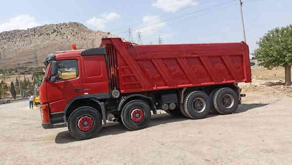 فالفو للبیع مودیل 2004 دبل قمارە  لا صرف ولا بخار 
مجموعە توبتلاین مربع 
تخم تایر نص عمر
قمارە مابی صبخ شاصی بشرط کیر بشرط محرك بشرط بدی مایلر 20 متر سنویە جدید حد 2027
سعر 450 ورقە  بها مجال
***********
***********
