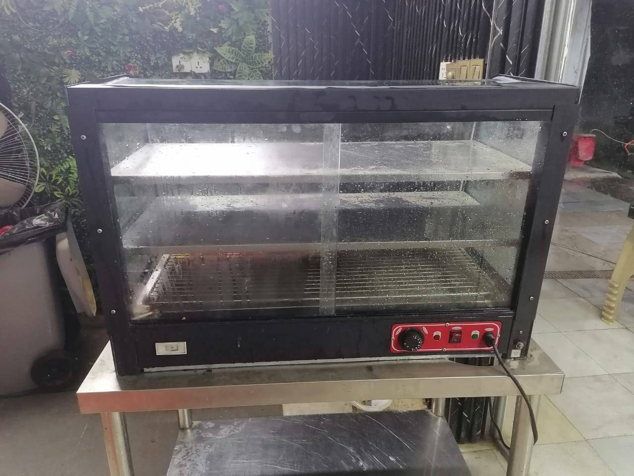 ميوزه عدد خمسه عدة قياسات للبيع
كرل
عجانه 
كاشير مع طابعه برنامج عراق برو 
 كاسبه صاج 
حماية كنتاكي 
حماية ريتو بلانك 
ايضا متوفر سنك
بلانكات ايضا متوفره 
***********
