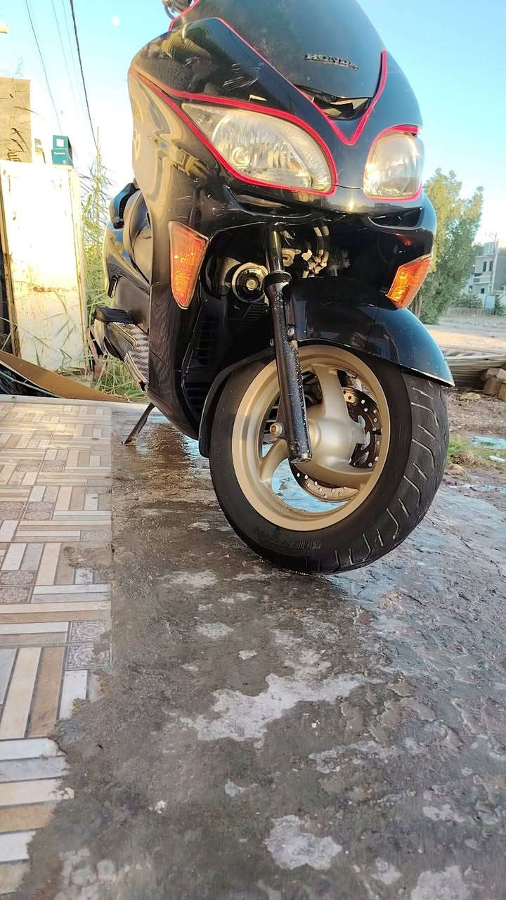 08💸.      ***********
