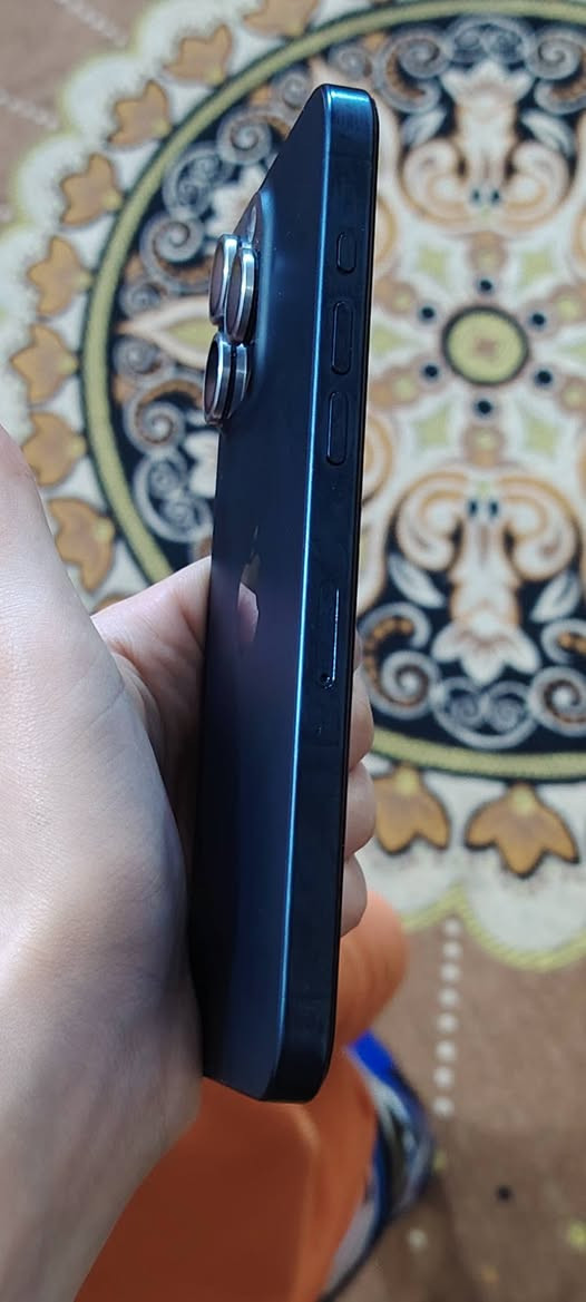 السلام عليكم اخوان عندي هاذ التلفون ١٥ بروماكس المواصفات كلها كدامكم نسبه البطاريه ٨٥ الشاشه ٣ خيارات الجهاز كله بلادي مشحون ٥٥٣ الذاكره ٢٥٦ عايفه للاستخدام الشخصي فقط عندي تلفون ثاني وهسا ارد ابيعه وسعره مليون وبي مجال مكاني بغداد للتواصل ع الرقم فقط واتساب ***********
