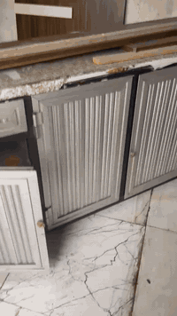 سلام عليكم بوفيه ٤بوب صاج كاونتر القديم لباب لاول وميز رفوف قفلهن ١٧٥كلهن تكمه الله يشهد


**إذا كنت صاحب هذا الإعلان وتريد حذفه لأي سبب، رجاءا أرسل رسالة إلى الدعم الفني**