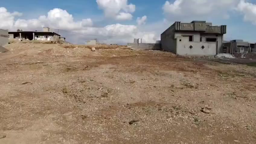 ارض للبيع في حي القوسيات
قرب مقابل محطّة القوسيات 

المساحه    155. م. 

على شارعين      

وجهك.  10. م.   نزال.   15. اونص. 

سند زراعي نموذج 25حق التصرف سند ابيض وصل بلديه 

خدمات ماء كهرباء 30متر عن التبليط 

مكان مرتفع.  موقع 🌐مميز جدا 

اتجاه.  قبله.  

السعر.   18. مليون.  بي مجال. 

الاستفسار بل الارقام 

***********

***********
