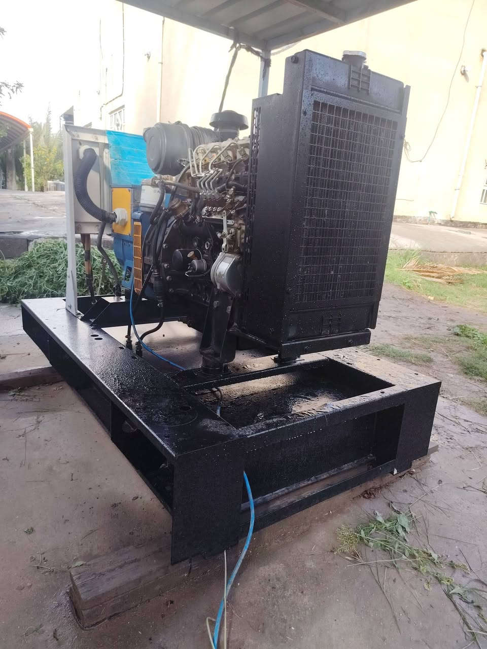 السلام عليكيم للبيع مولده  اخو الجديد نظافه 90% 20كيفي بيرسي انكليزي 4 بستم او تماتيك اتشغل واطفي وحده  استعمال قليل  مربوطه على البيت تجي تشغل وتفحص وتشيل وبالخير على الياخذه مكاني مسيب السعر { 32 ورقه وبيه مجال بسيط}
#***********
#***********
