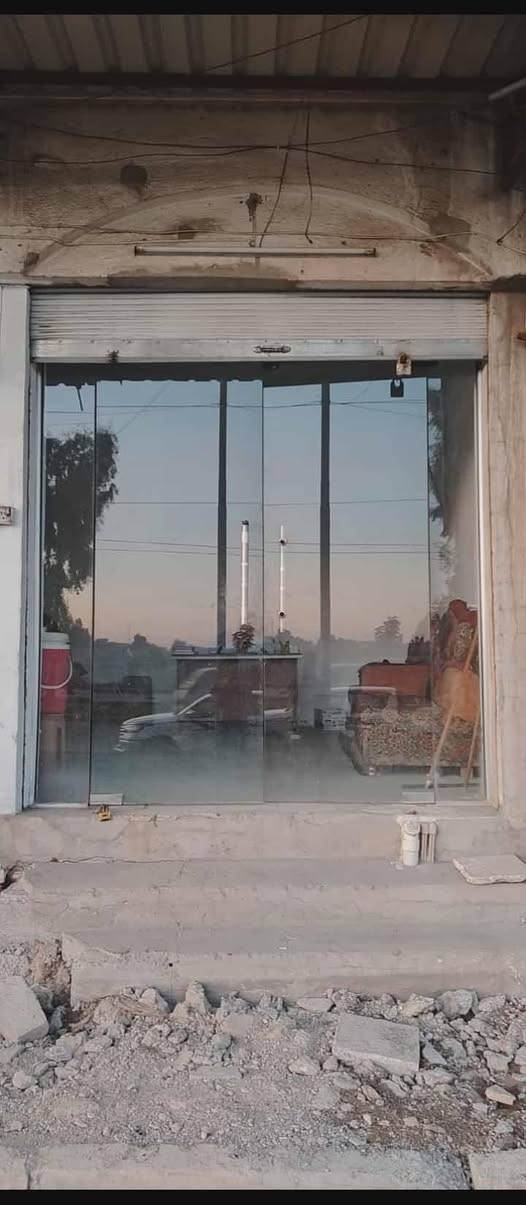 جام خانه للبيع الارتفاع 2.45 م....والعرض 2.40م
السعر الاتصال على هذا الرقم ***********
