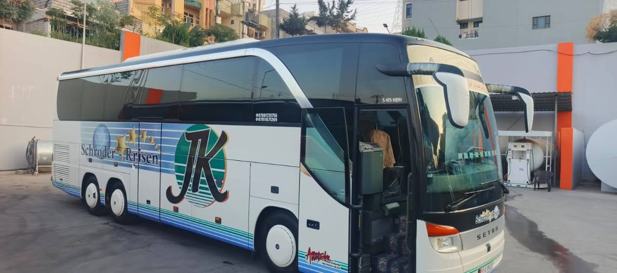 إسلام عليكم باص 15ام السيوف للبيع
سياره خير من الله  مكينه 8 اوتماتيك كير جوك سياره جاهزه من كلشي  مانقصه برغي من  داخل ومن الخارج حداديه جديده تخم تاير جديد  السياره رقم وسنويه اصولي ثاني يوم امدور
اليريد يتفضل يتصال وبالخدمه       ***********
