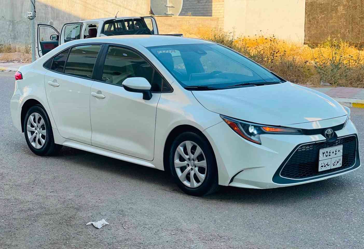 السلام عليكم
كورلا مديل 2020. LE 
فئه LE
شاشة جبير 
كاميرا خلفية
رادار امامي
ماشيه 47
مثبت سرعة
تحكم ستيرن
اوتو هولد 
هاد بريك بصمة
حاكية داخلية
كير ومحرك مكفولات
حادث دعاميه فقط بونيد كلير امريكا بدون ارباك 
صور حادث بل منشور 
سعر 147 وبي مجال بصيط
مكان سياره ديالى خانقين 

***********

