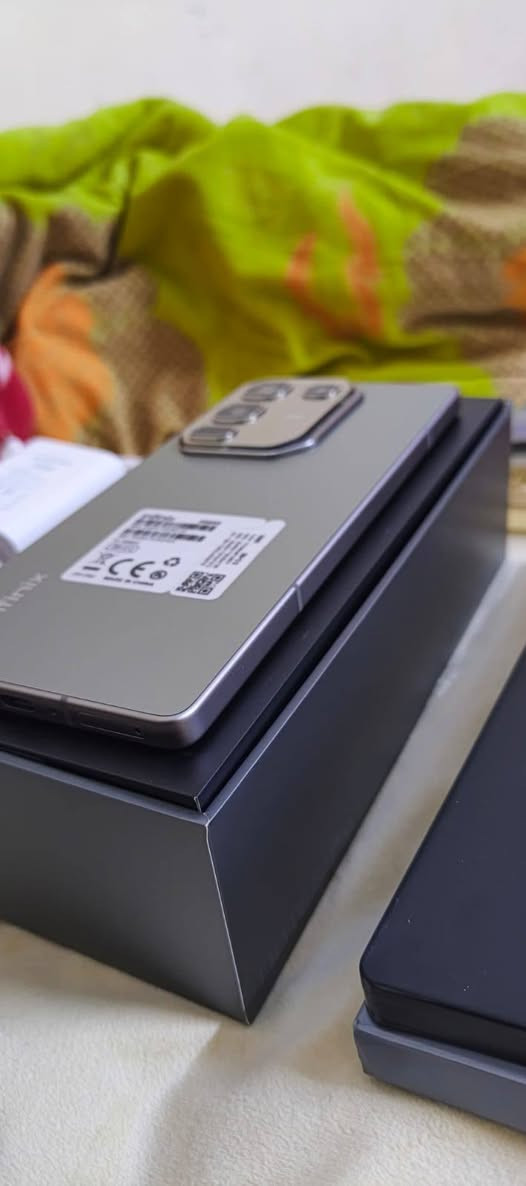 السلام عليكم
تلفون انفنكس نوت 50برو 
استخدام شهر ونص فقط 
جهاز جديد وزلغ مابي يشهد الله ورسوله
سبب البيع ابو الآجار وكفلي بالباب 
ألف الحمد لله والشكر على كل حال 
سعرة 250الف


**إذا كنت صاحب هذا الإعلان وتريد حذفه لأي سبب، رجاءا أرسل رسالة إلى الدعم الفني**