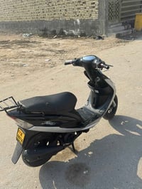 بصرة حي بغداد • دراجة جديدة • العينه ما تشتغل