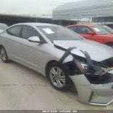 السلام عليكم النتره ١٩ أمريكي صورت الحادث امامك وبل عراق صير صبغ باب السايق كير ومكينه كفاله لا تنقيص ولا تبخير سياره بعد احله من الصور حداديه جديده غرفه جديده سنويه جديده  السعر ١٢٠ مكلف بل نشر رقم صاحب *********** مكان سياره ميسان
