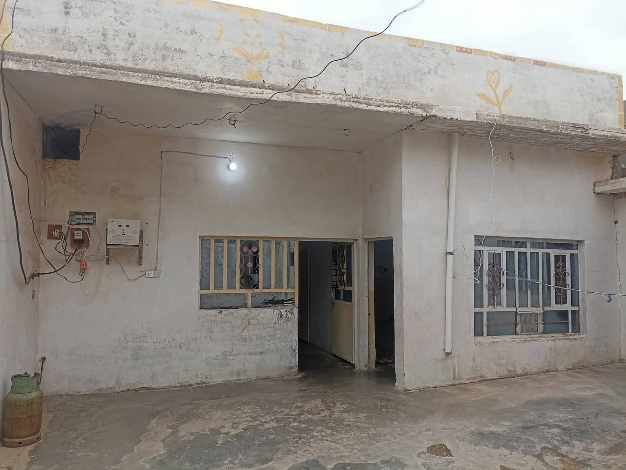 دار للبيع
(حي الشهداء) 
للاستفسار لاتصال  ‏‪0777 523 8588‬‏
