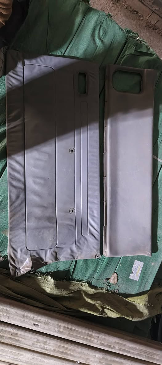 سلام عليكم  بطانه مال باب سلايت منغولي قطعتين ***********
