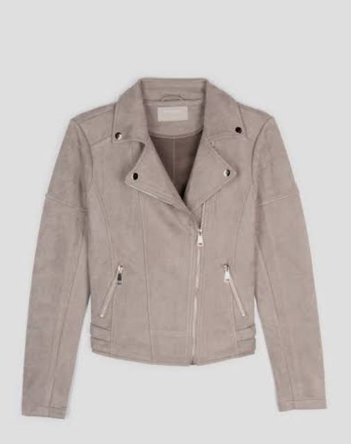 للبيع ملابس العيد بسعر جدا رخيص القطعه ع 10 وعلى 7  الف عنوان سيميل يوجد توصيل


**إذا كنت صاحب هذا الإعلان وتريد حذفه لأي سبب، رجاءا أرسل رسالة إلى الدعم الفني**