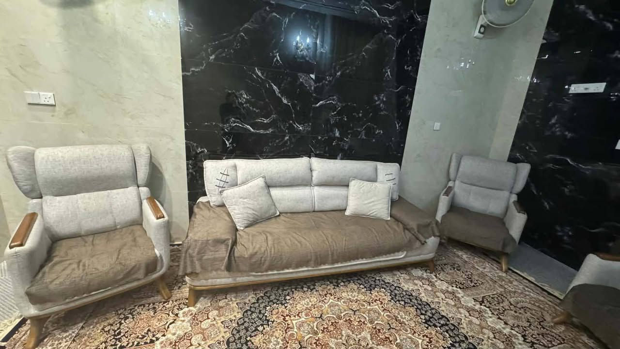 للبيع تخم تركي 10 نفرات 6 قطع نظيف كلش مابي اي ضرر
(العنوان نجف حي السواق فرع مركز تسلا الطبي )


**إذا كنت صاحب هذا الإعلان وتريد حذفه لأي سبب، رجاءا أرسل رسالة إلى الدعم الفني**