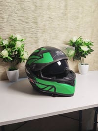 خوذه اصليه • نضيفه كلش • توصيل مجاني