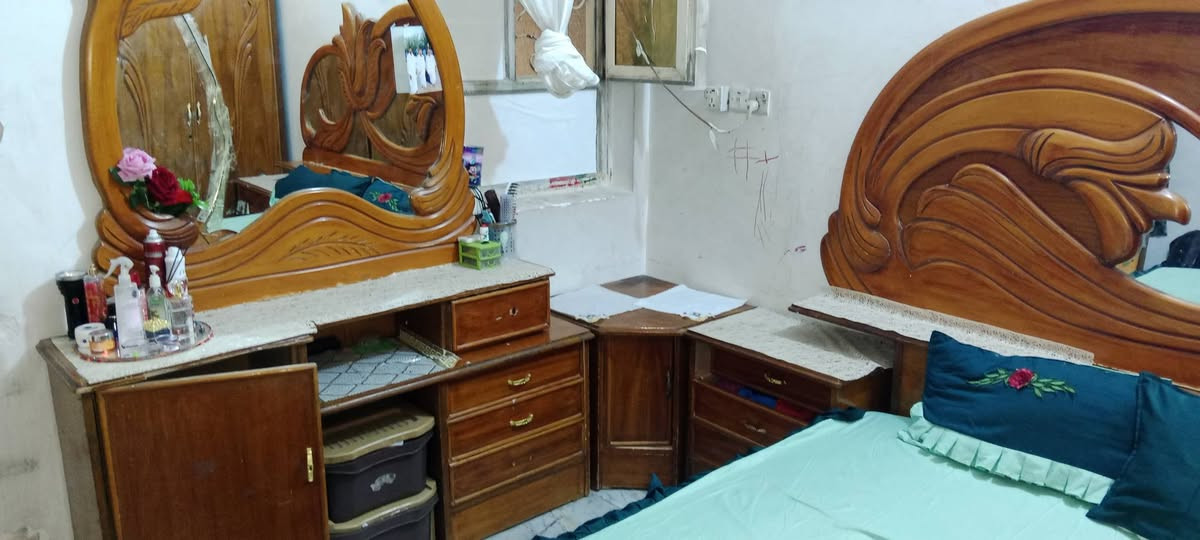 عرفه نوم ب450 شهداء البياع شارع المضخة الأول 
***********
وتساب موجود
