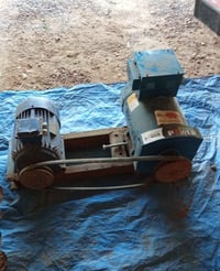 يوجد رافع فولتيه للبيع اثري فيز الشراي اتصل 07824977410///077504600777