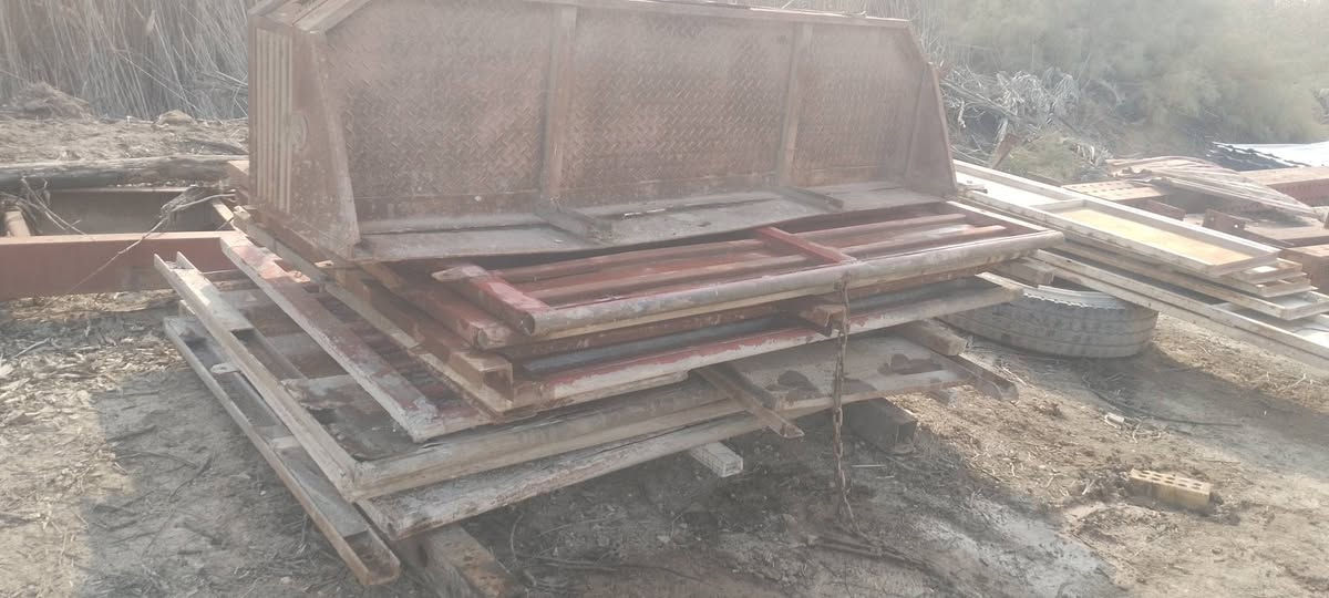 سلام عليكم البيع جنابات جدد الطول 12.50 مكان بابل  الرقم الهاتف ***********
