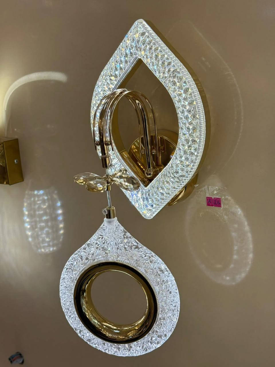 توفر براكيت موديلات جديد ثلاث حركات (ابيض-شمسي-اوف وايت)
سعر القطعة:17500
ضمان تشغيل 
يتم فحض المنتج قبل الوصول الليك
للتواصل:***********
