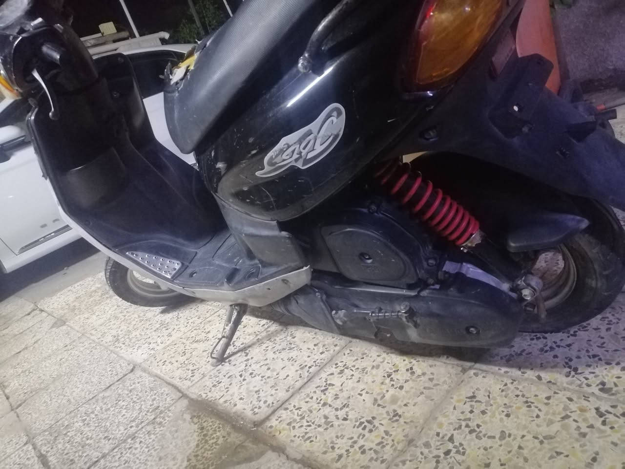 سلام عليكم دراجه قجمه للبيع شغاله نضيفه مكينه حلوه ناعمه السعر 250بغداد شارع فلسطين ***********
