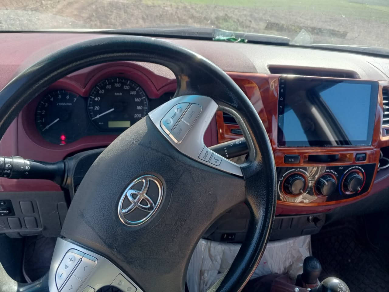 مه رزیە 2013
بۆنیدو چەمە لوخی ڕە شە   یە ک قرچی بچوکی هە یە    کەمێک  ساردی هە یە 

گێڕمە کینە  اکسل و شانسی بە شە رت     سەنەوی بە سە ر چوە تەحویل و غرامەی بە شەرت دوای معاملە  غرامە کەت ئە درێتەوە 
تایە ی تازە و کامل  کارەبایات و تەبریدی  بە شە رت 

سعری 160گەڵا و تۆزێک  مە جال    شوێن شارە زوور


**إذا كنت صاحب هذا الإعلان وتريد حذفه لأي سبب، رجاءا أرسل رسالة إلى الدعم الفني**