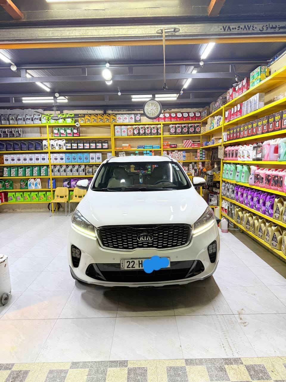 سورنتو ٢٠٢٠
أربيل ياسمينه 

مكفول صبغ بعض الملاحظات بسيطه 

كشنين كهرباء 

صندوك كهرباء 

ماشيه ١١٣ 

***********
السيارة جديدة كلش واحلى من الصور
