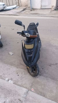 فضائي 140 شلعه ومعدل فول كهربائيات كلها شغاله السلف شغال بس باتريها عط...