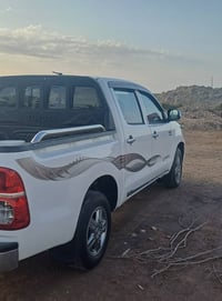 هايلكس • ٢٠١٣ • كويتي شاصي ١٩