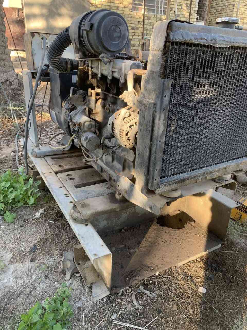 سلام عليكم مولده لستر انكليزي نظيفه ممفتوحه مكاني بابل ٤ بستم للبيع سعر ٣٠$   ***********
