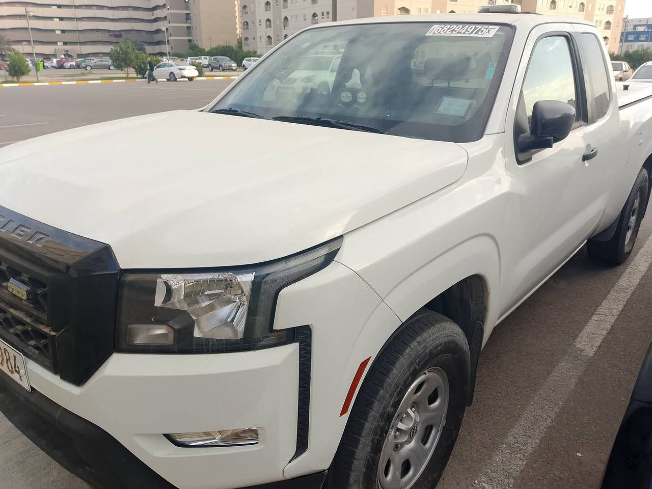 نيسان فرونتير 24 قمارة ونصف ماشية 20 
رقم بغداد باسمي حادثة طخة بالبنيد بدون ايرباك 
***********
