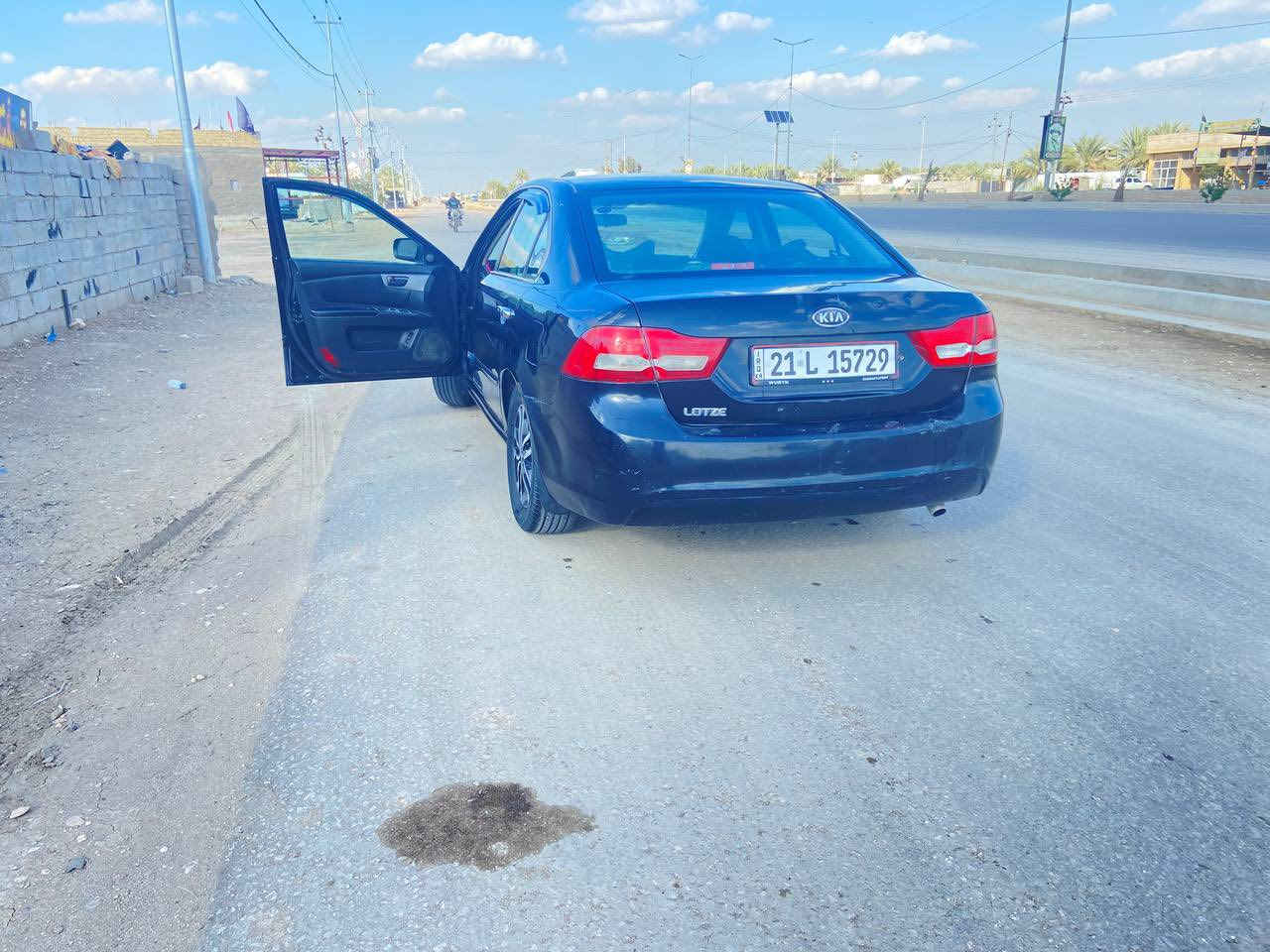 السلام عليكم كيا لوتز موديل 10 رقم سليمانيه تحويل او وكالة السونار موجود بالصور السعر 95 وبيها مجال 
***********
